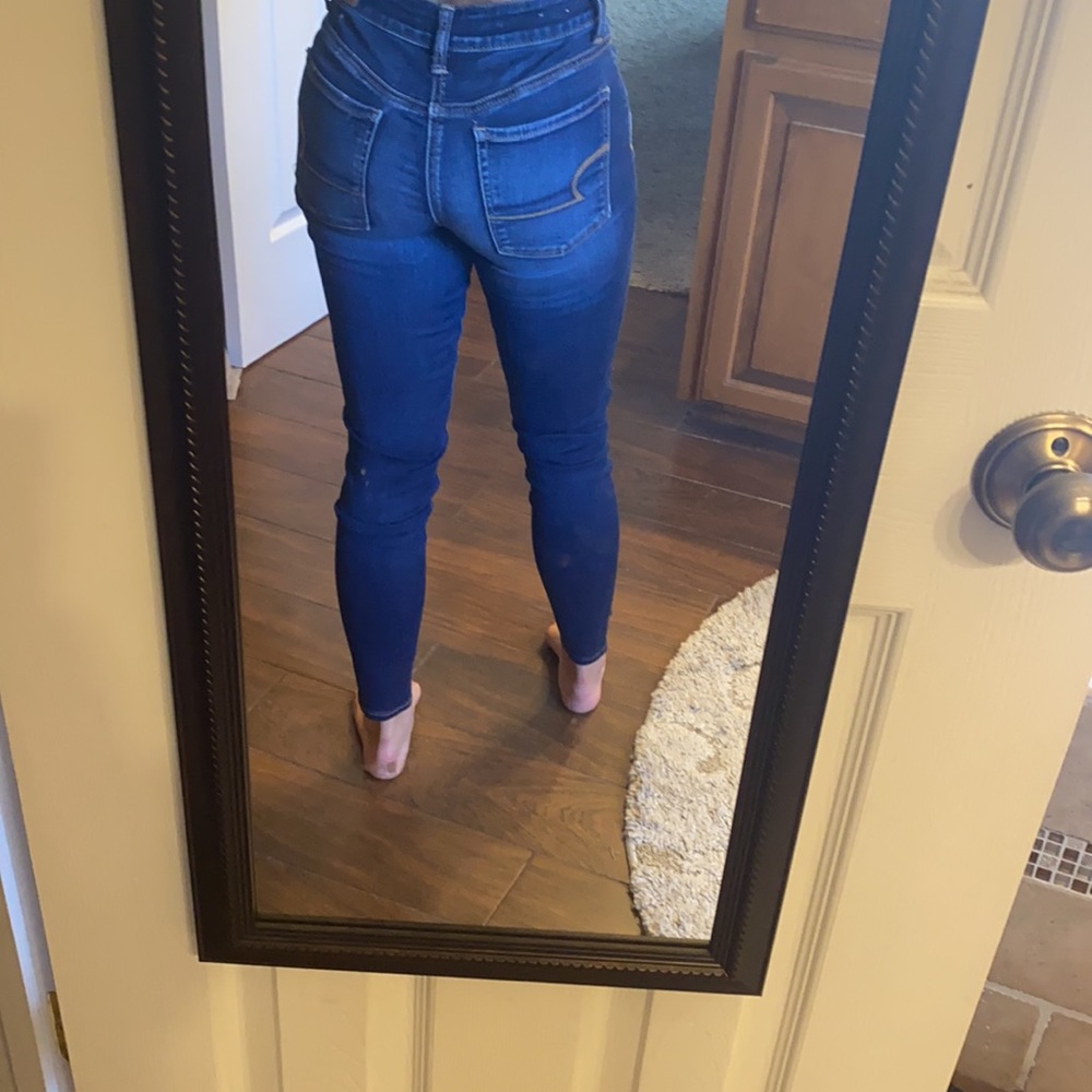 High Rise AE Jeans - Picture 2 of 3